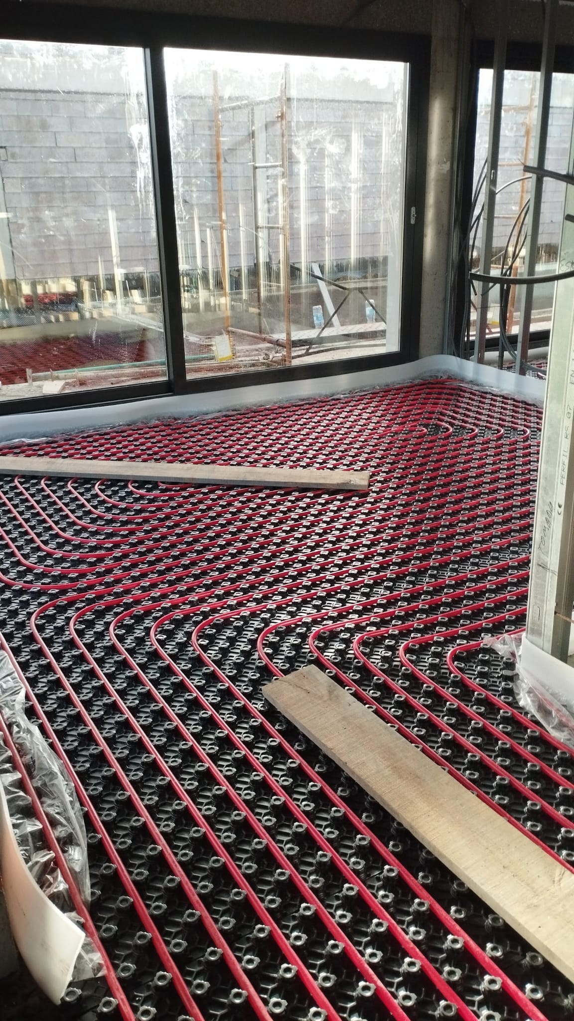 Piso radiante e ventilação — Piso radiante em obra nova, APB Clima